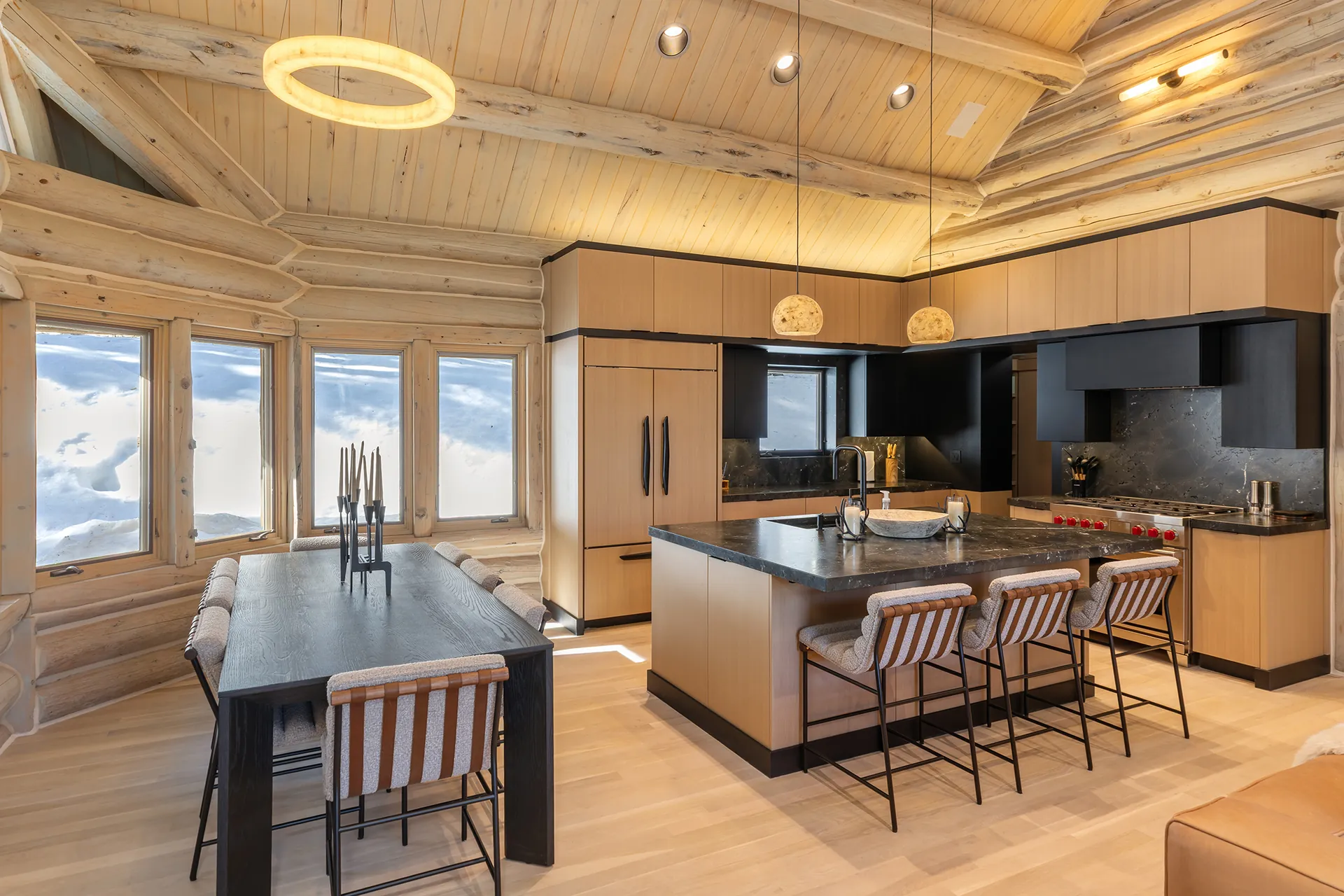 Dining area seating twelve with views of 14,000-foot Telluride peaks